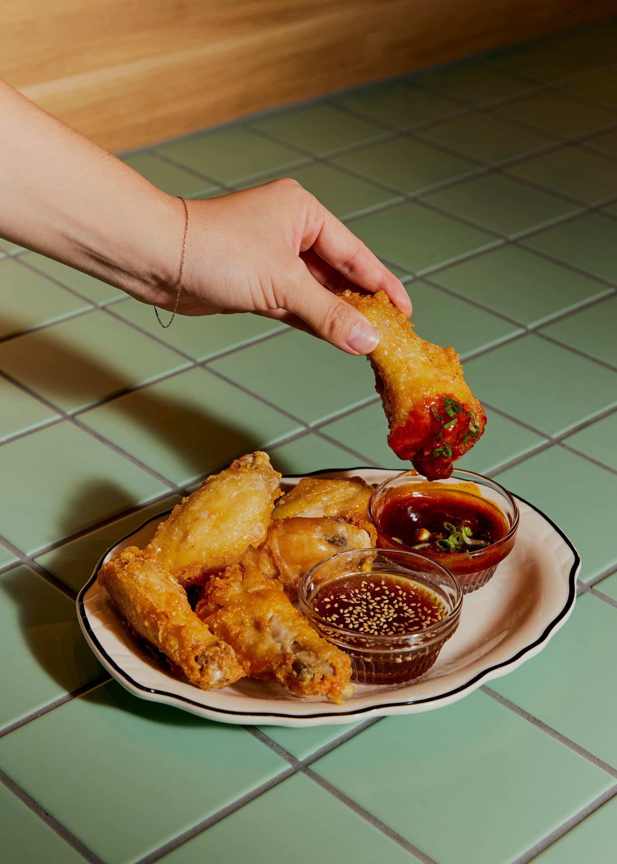 Celebrity news image