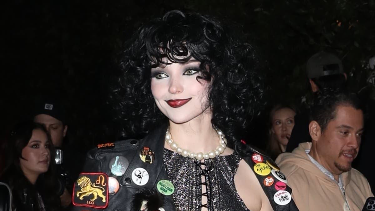 DOVE CAMERON SERVES UP HALLOWEEN REALNESS WITH A STAR-STUDDED SLAY! 🎃✨