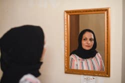 Celebrity news image