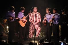 Celebrity news image