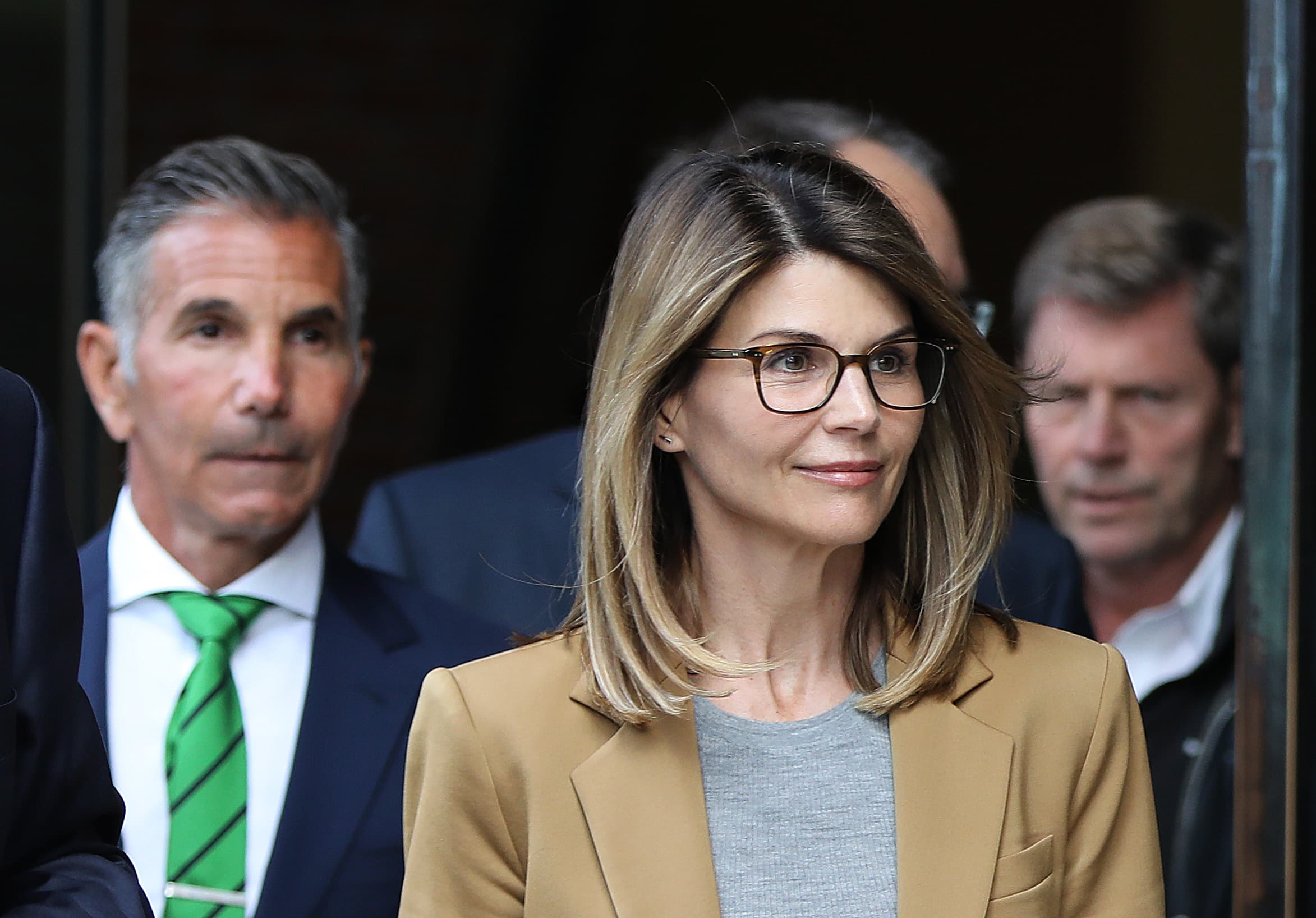 Lori Loughlin Faces Significant Financial Implications in Divorce Proceedings