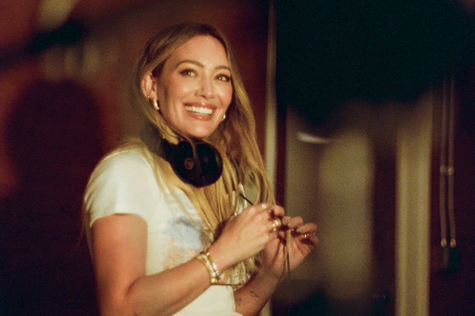 Hilary Duff Announces ‘Mature’ — Her First Single in a Decade