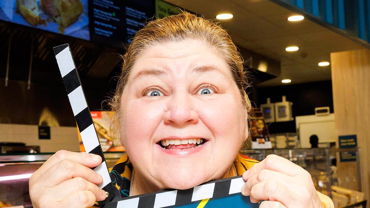 CHERYL FERGISON IS BACK WITH A BANG! đ„ From BROKE to STARDOM in a SOCIAL MEDIA SOAP!